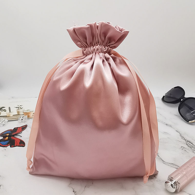 Satynowe woreczki ze sznurkiem – Shoe Bag Dust recenzja i cena